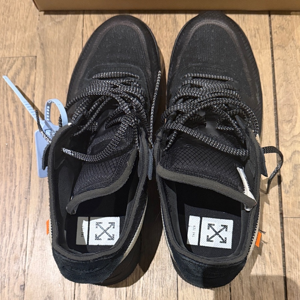 “Off-White” Nike Air Force 1 Lows Black